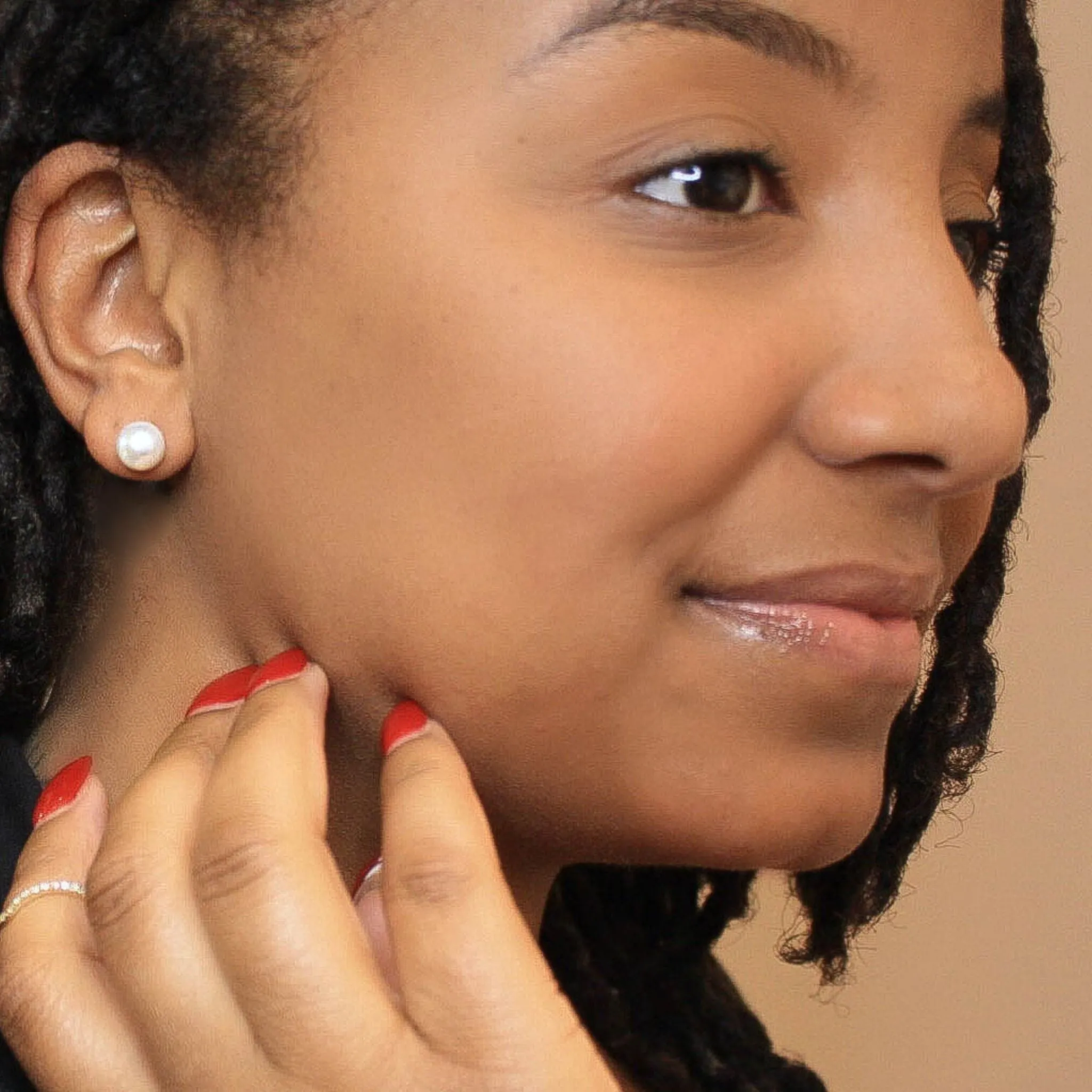 14K Freshwater Cultured Pearl Studs