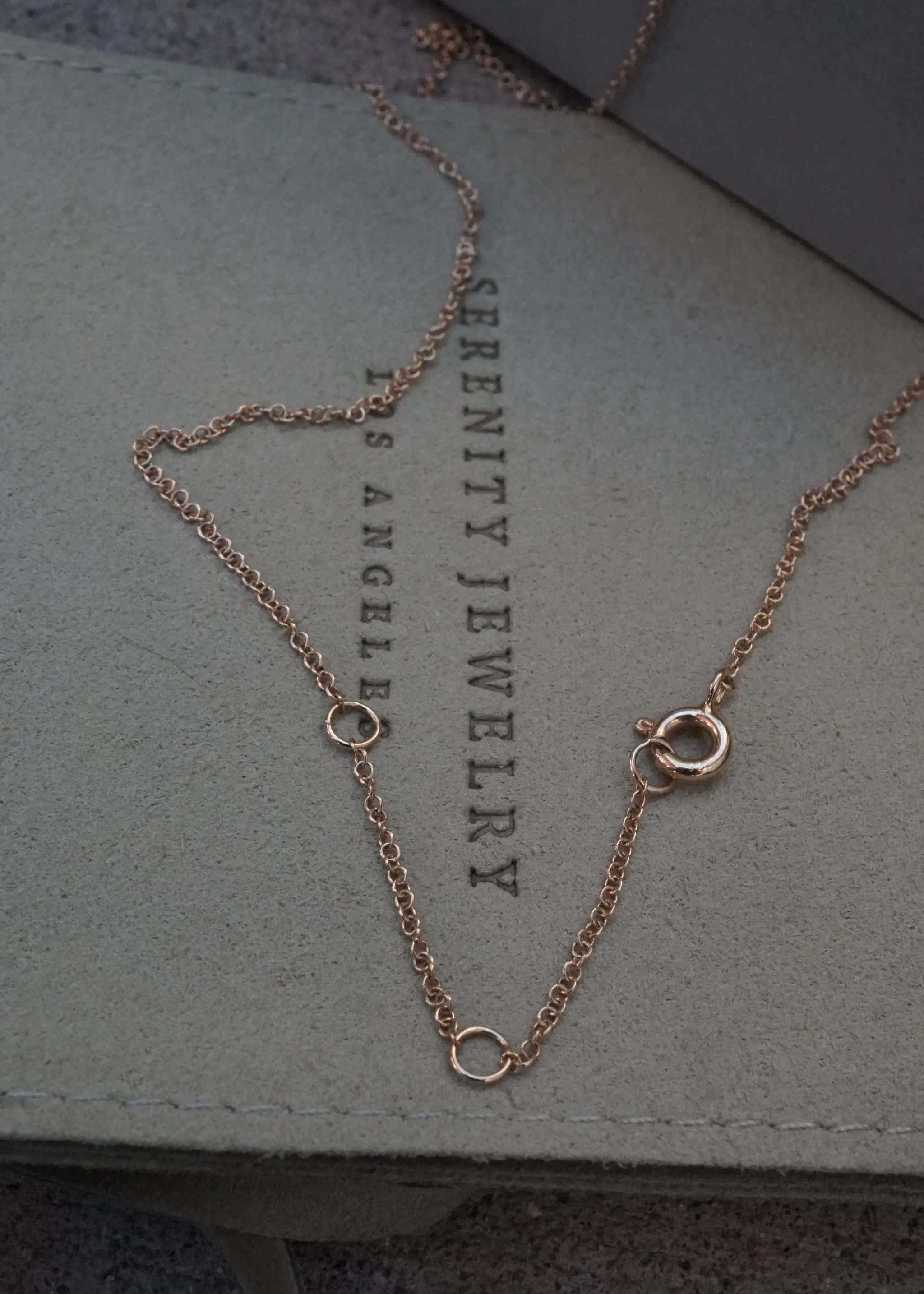 14k Gold 6 Baguette Round Illusion Emerald Bar  Necklace