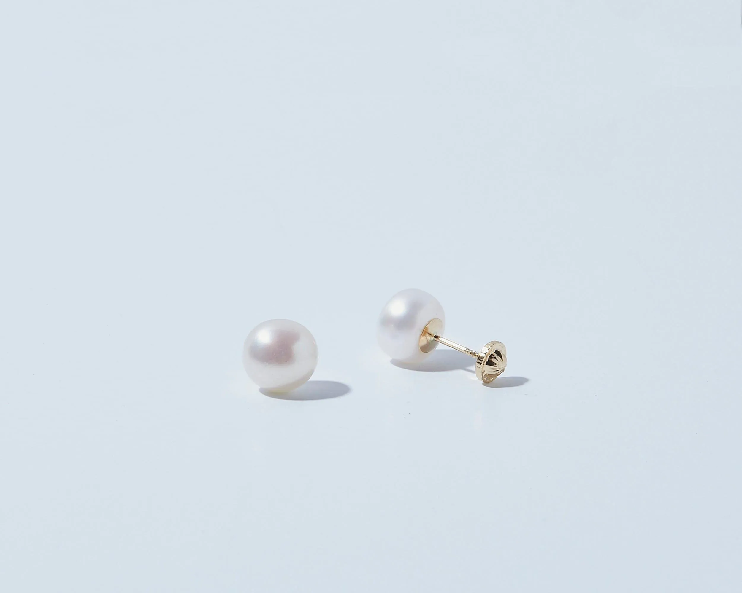 14K Gold Pearl Stud Earrings