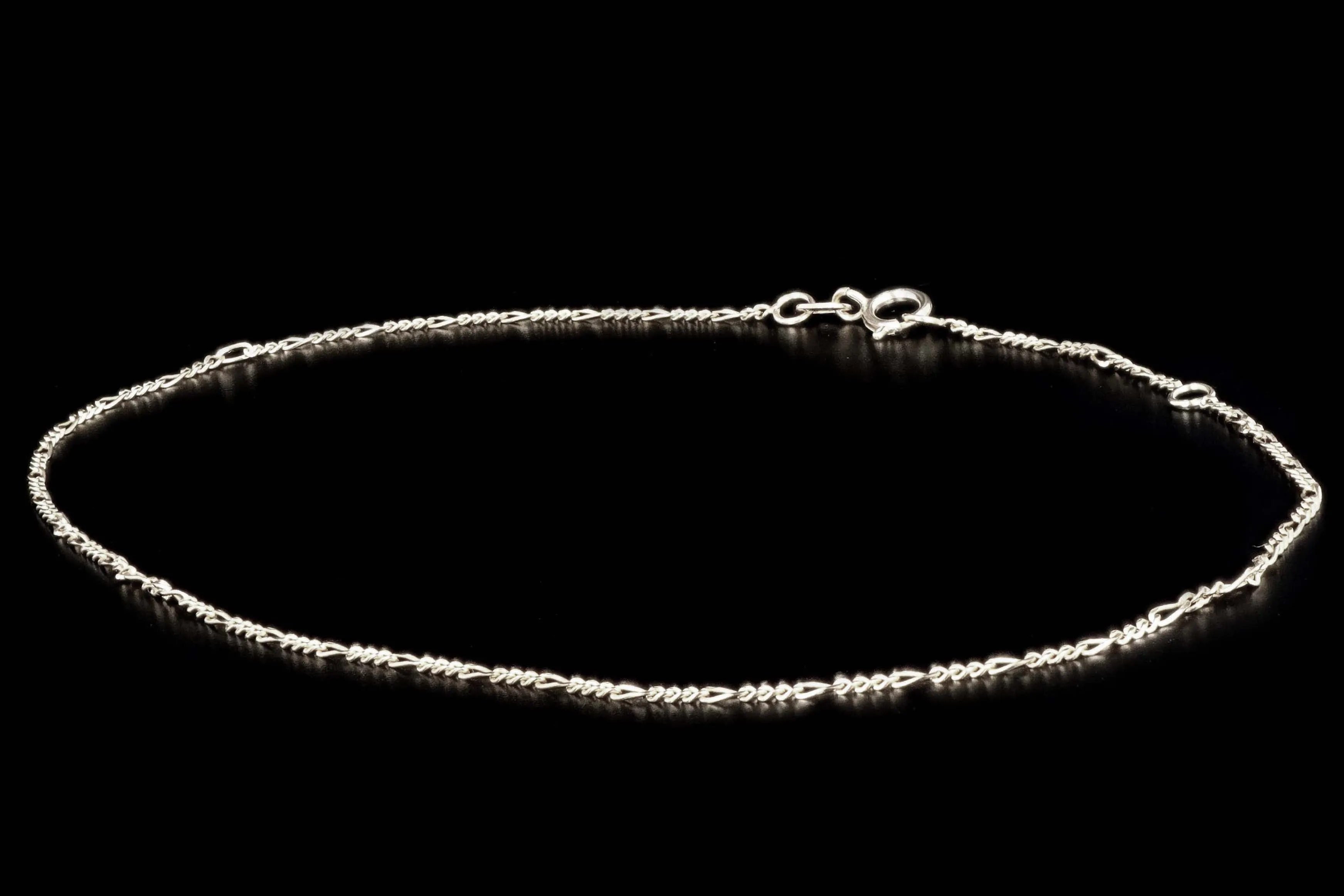 14K White or Yellow Gold Figaro Chain Anklet