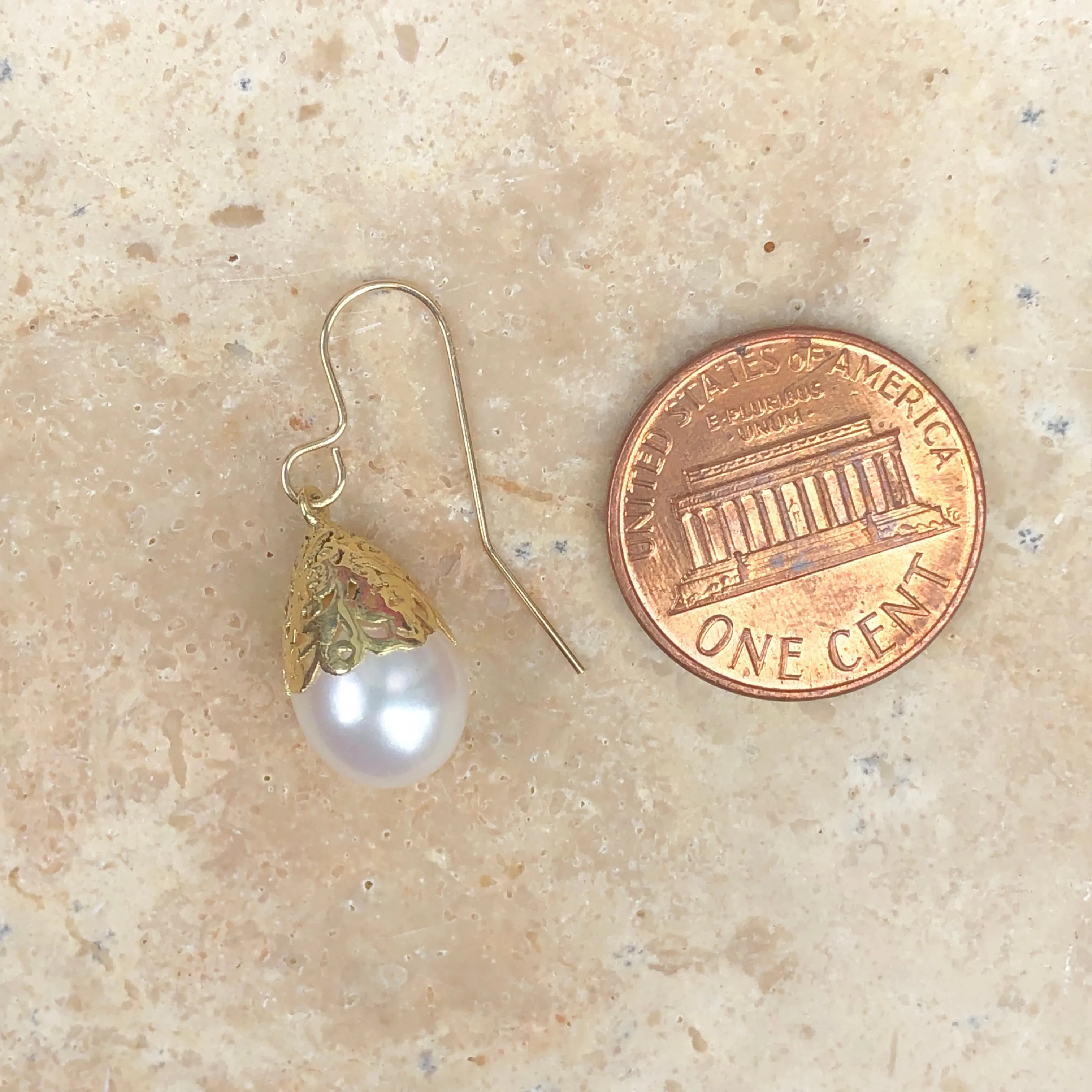 14KT Yellow Gold Filigree Lace   Freshwater Pearl Earrings