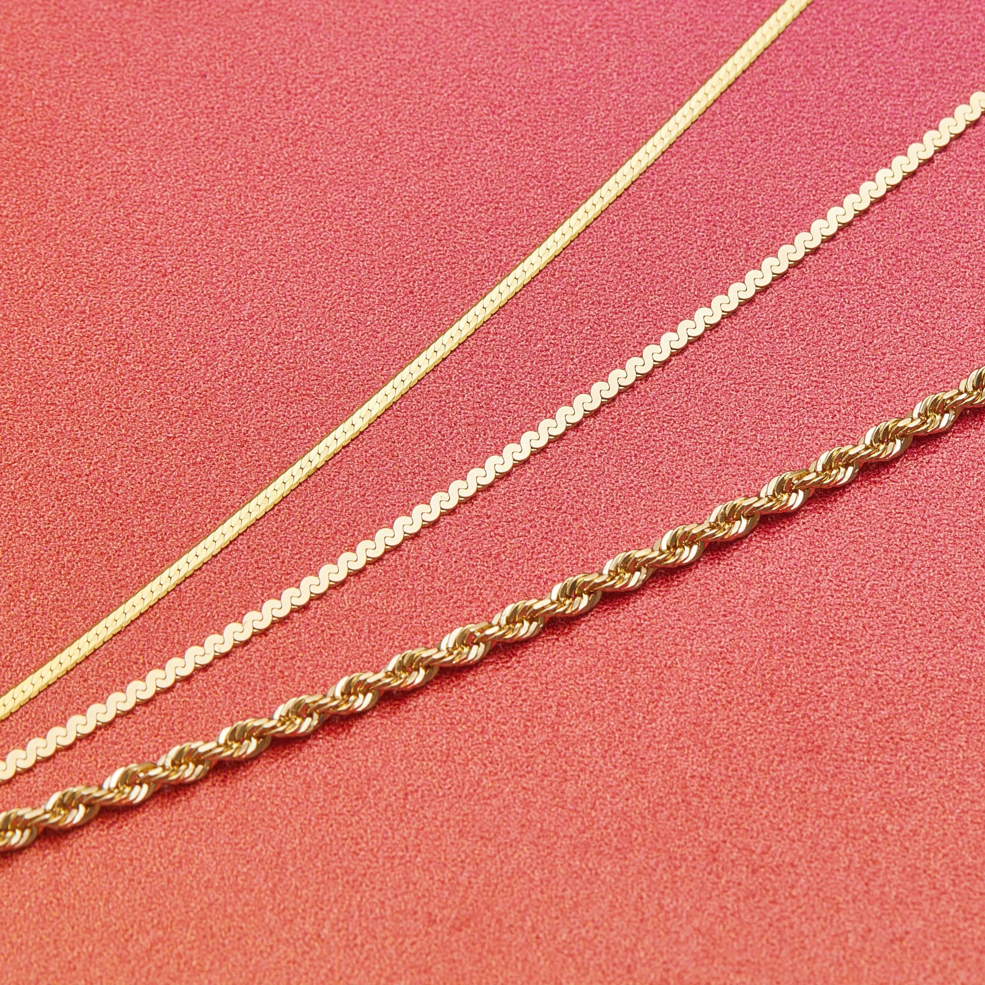 1.5mm Serpentine Bracelet