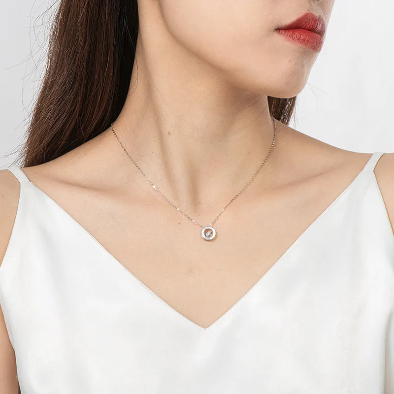 18K Gold 0.021ct Natural Diamond 0.45ct Mother-Of-Pearl Circle Dancing Pendant Necklace
