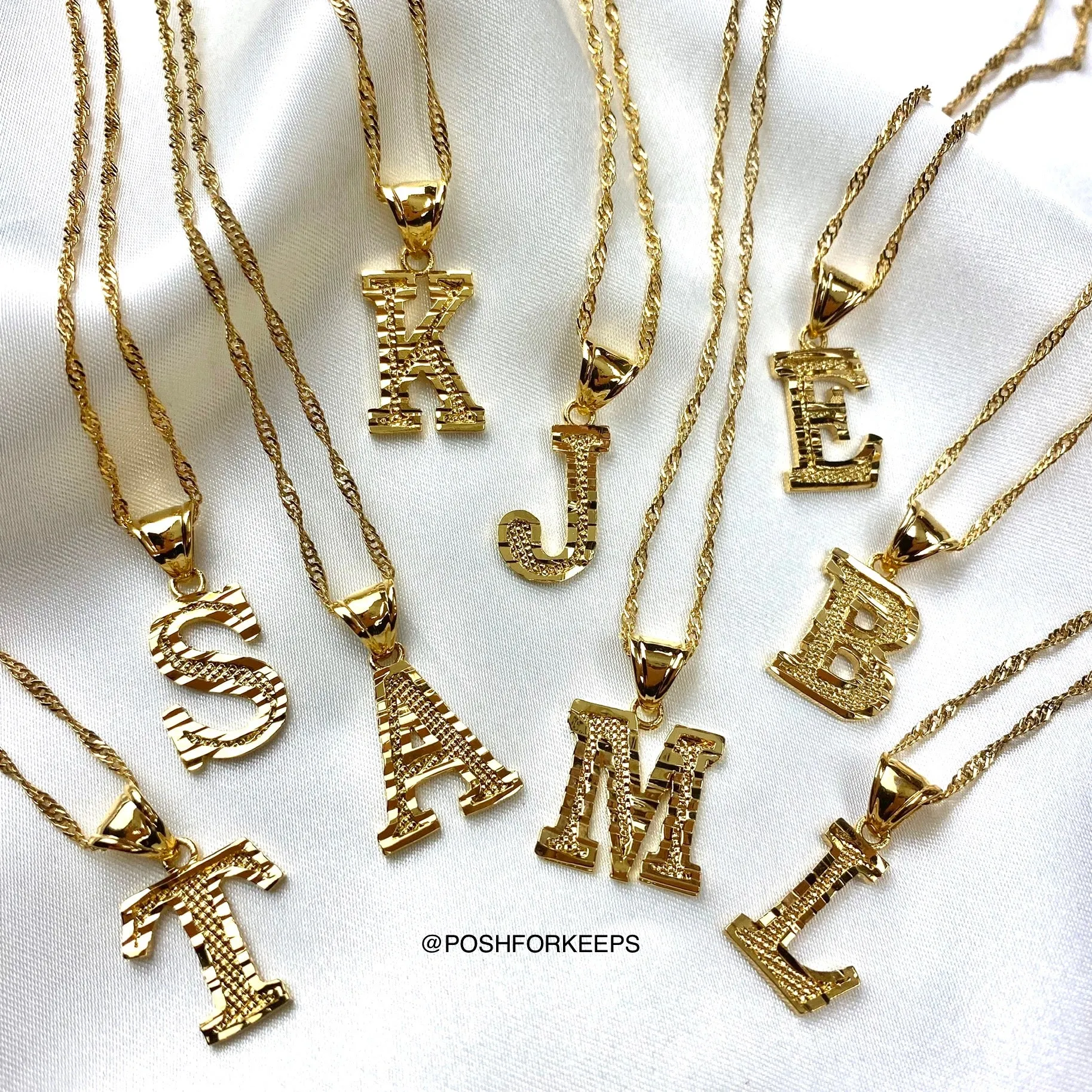 18K GOLD BLOCK INITIAL NECKLACE