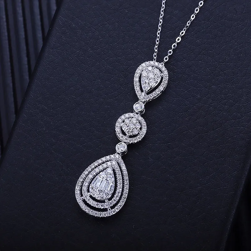 18K Gold Pear-shaped Teardrop Pendant Necklace Exclusively Handcrafted 1.05 Carat Natural Diamond (H-F Color, VS1-VS2 Clarity)
