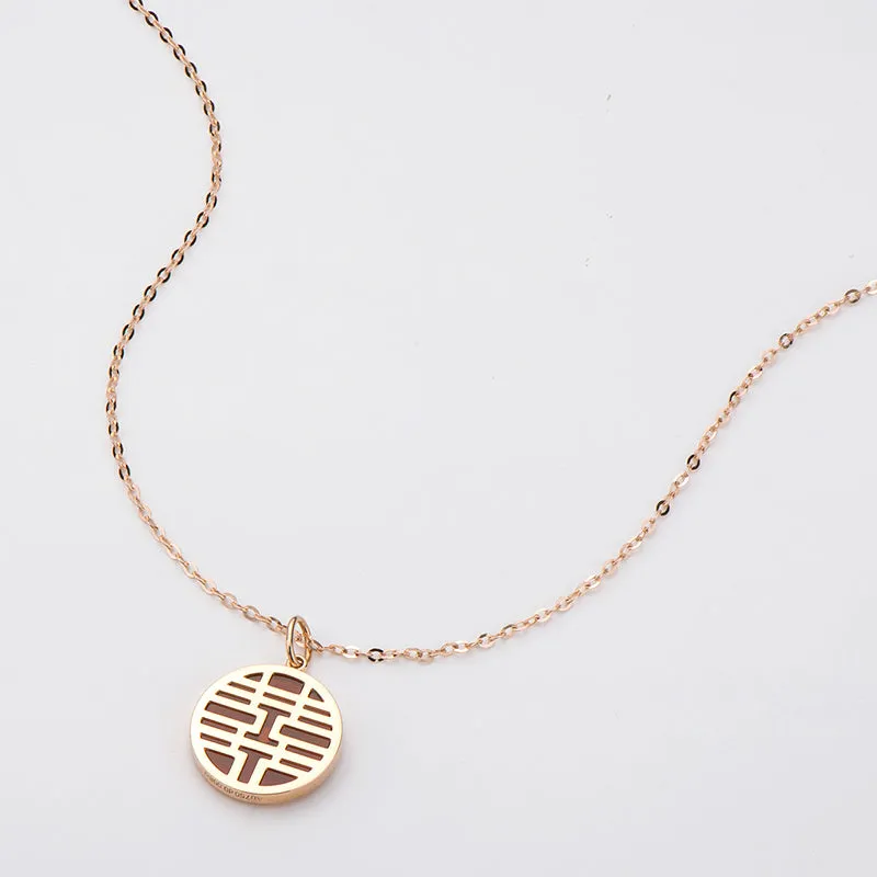 18K Rose Gold 0.008ct Diamond 1.24ct Natural Red Agate Double Happiness Circle Pendant Necklace