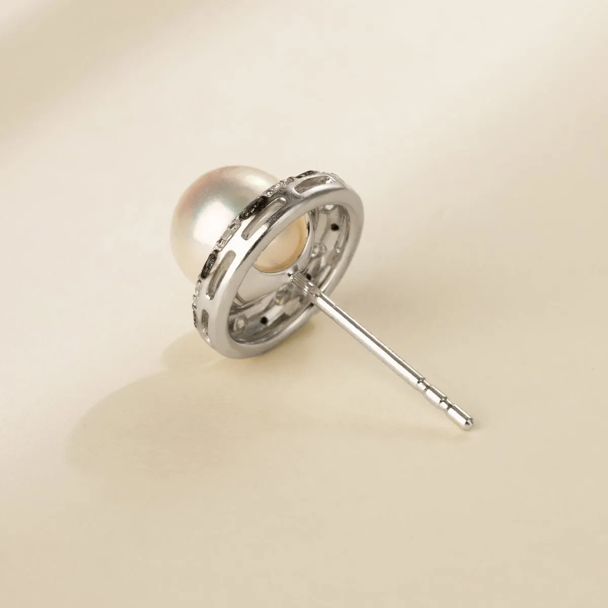 Akoya Pearl 18K Gold Monochrome Black And White Diamond Stud Earrings