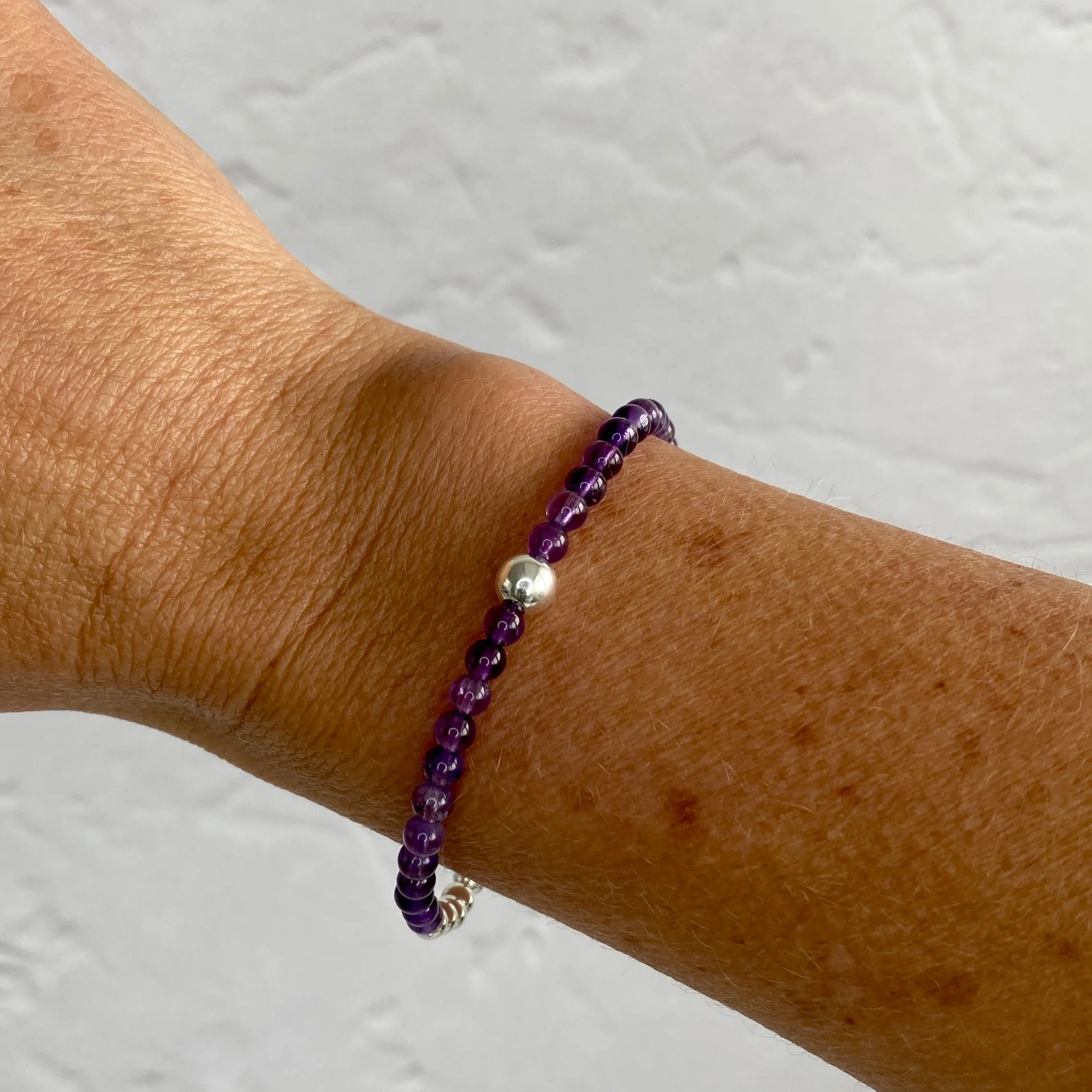 Amethyst Gemstone and Silver Bead Bracelet