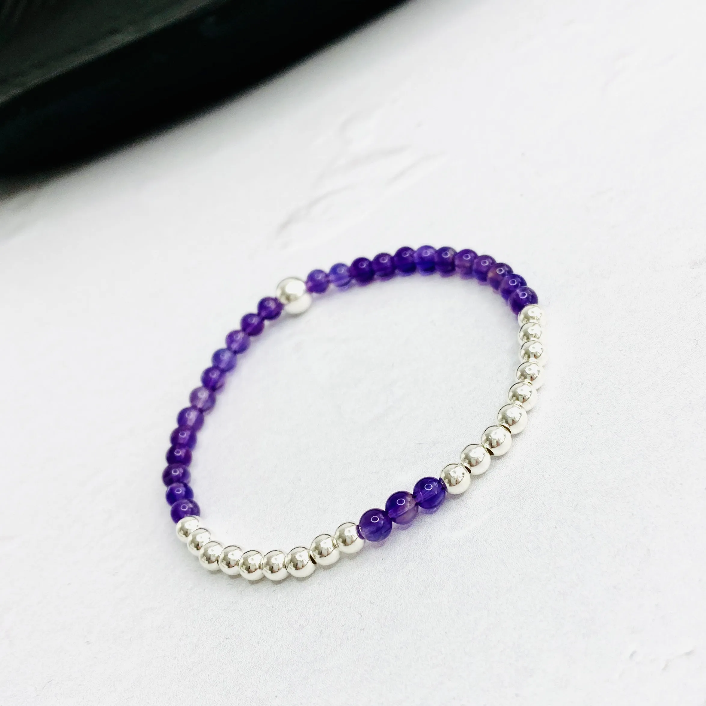 Amethyst Gemstone and Silver Bead Bracelet