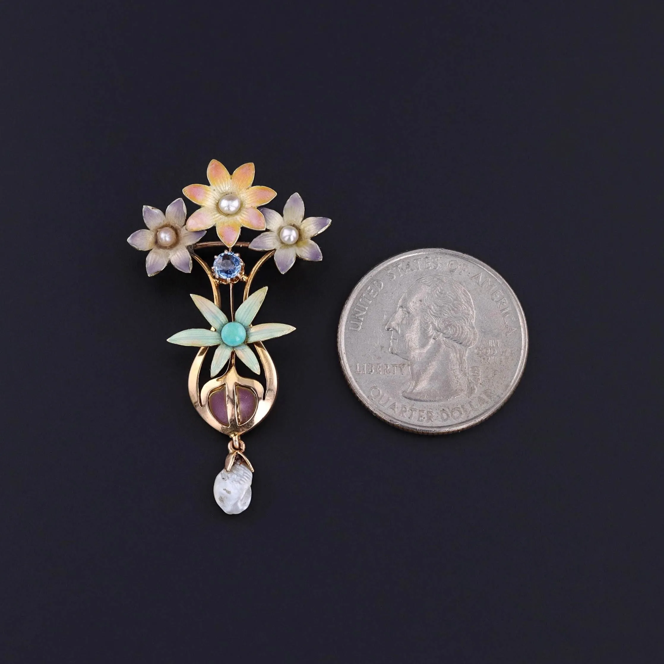 Antique Enamel Flower Pendant Brooch of 15ct Gold