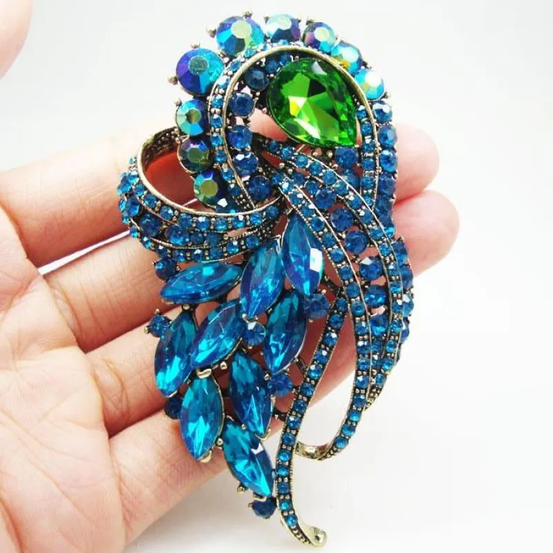 Austria Crystal Elegant Flowers Cluster Gold Tone  Green  Brooch Pin