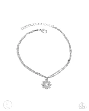Blossoming Breeze - White - Rhinestone Center Silver Flower Paparazzi Anklet