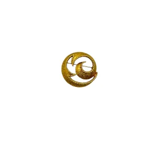 Classic Brush Gold Trifari Round Stylized Brooch