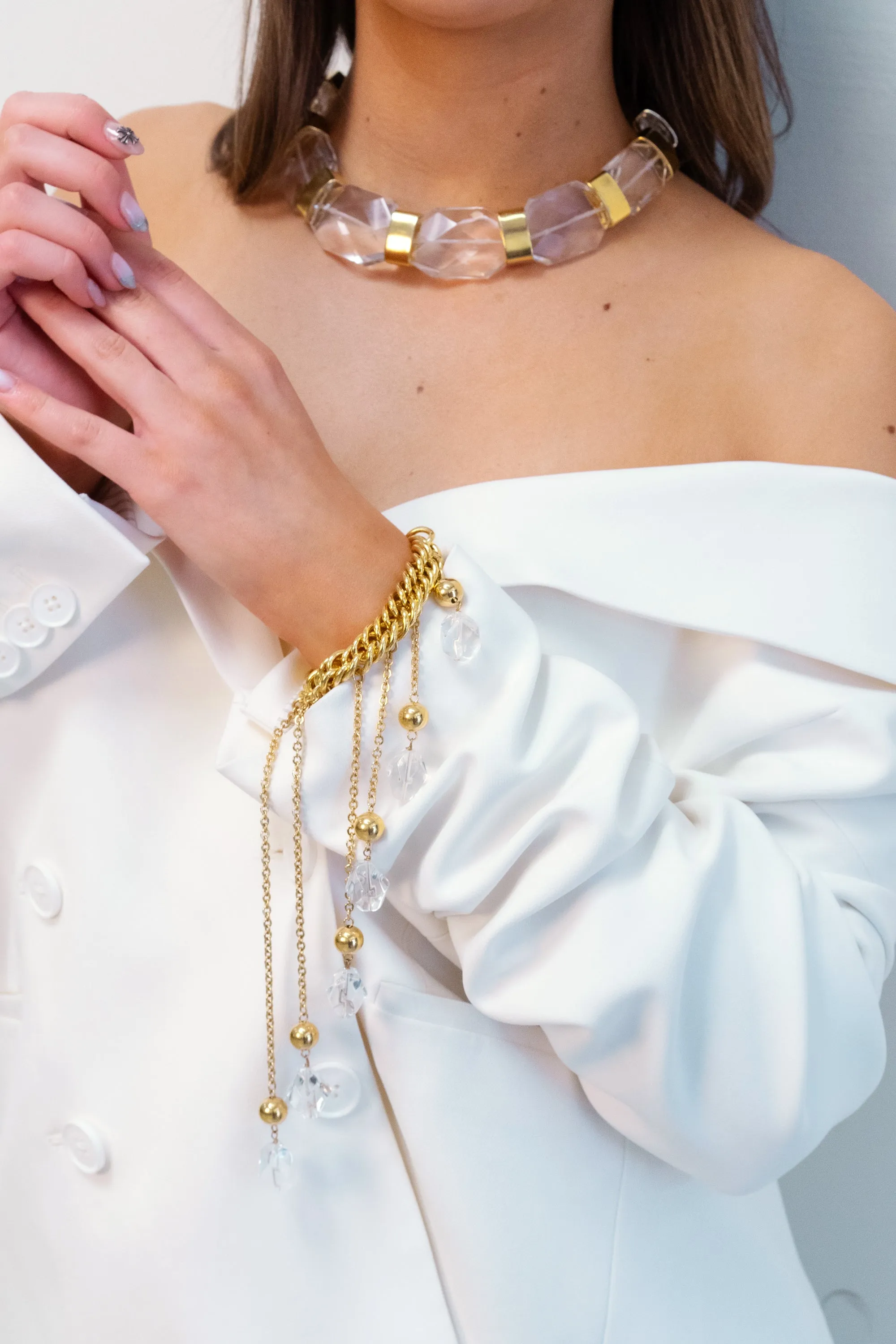 Clear quartz collar necklace