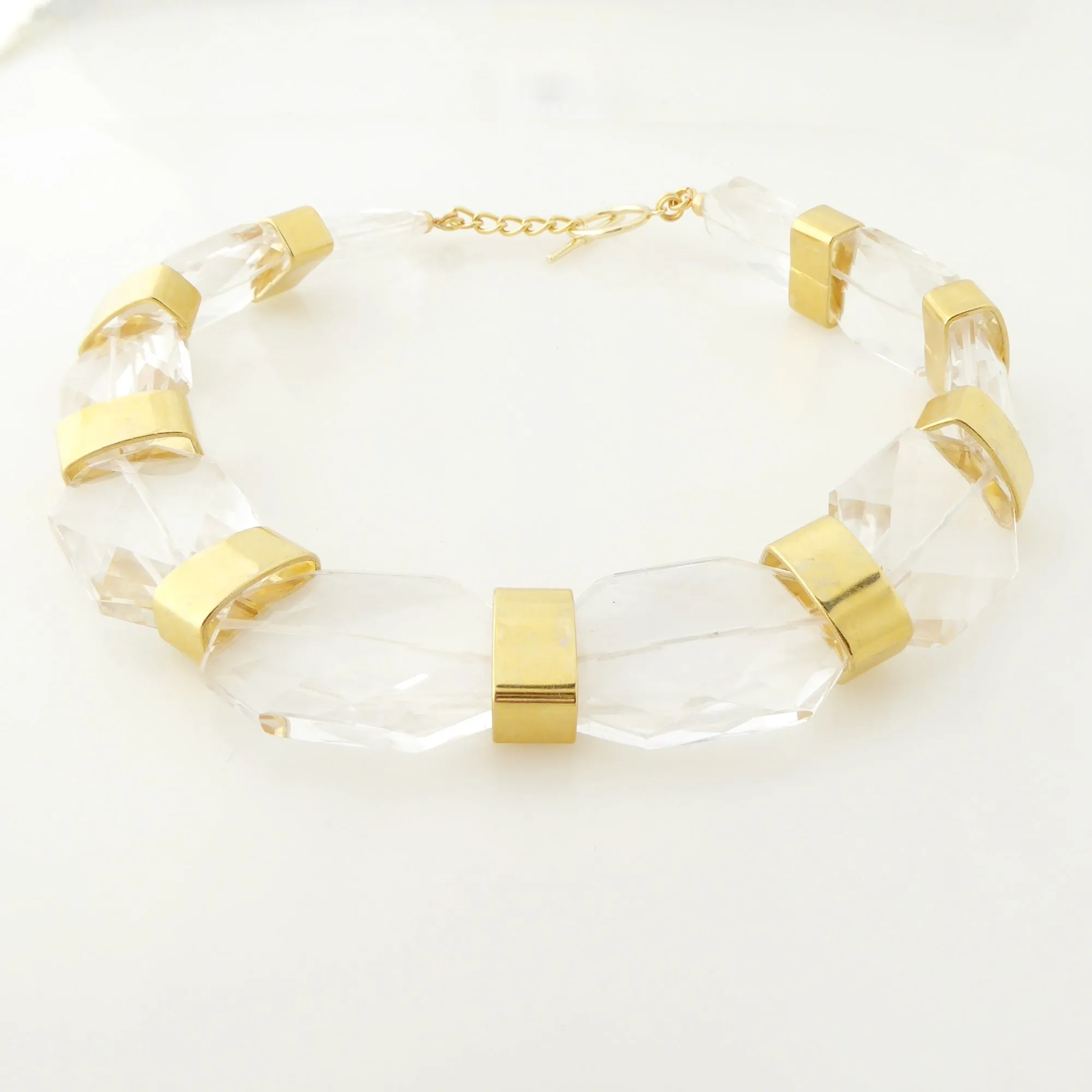 Clear quartz collar necklace