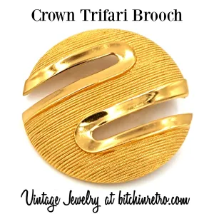 Crown Trifari Vintage Mid Century Brooch with Art Deco Retro Style