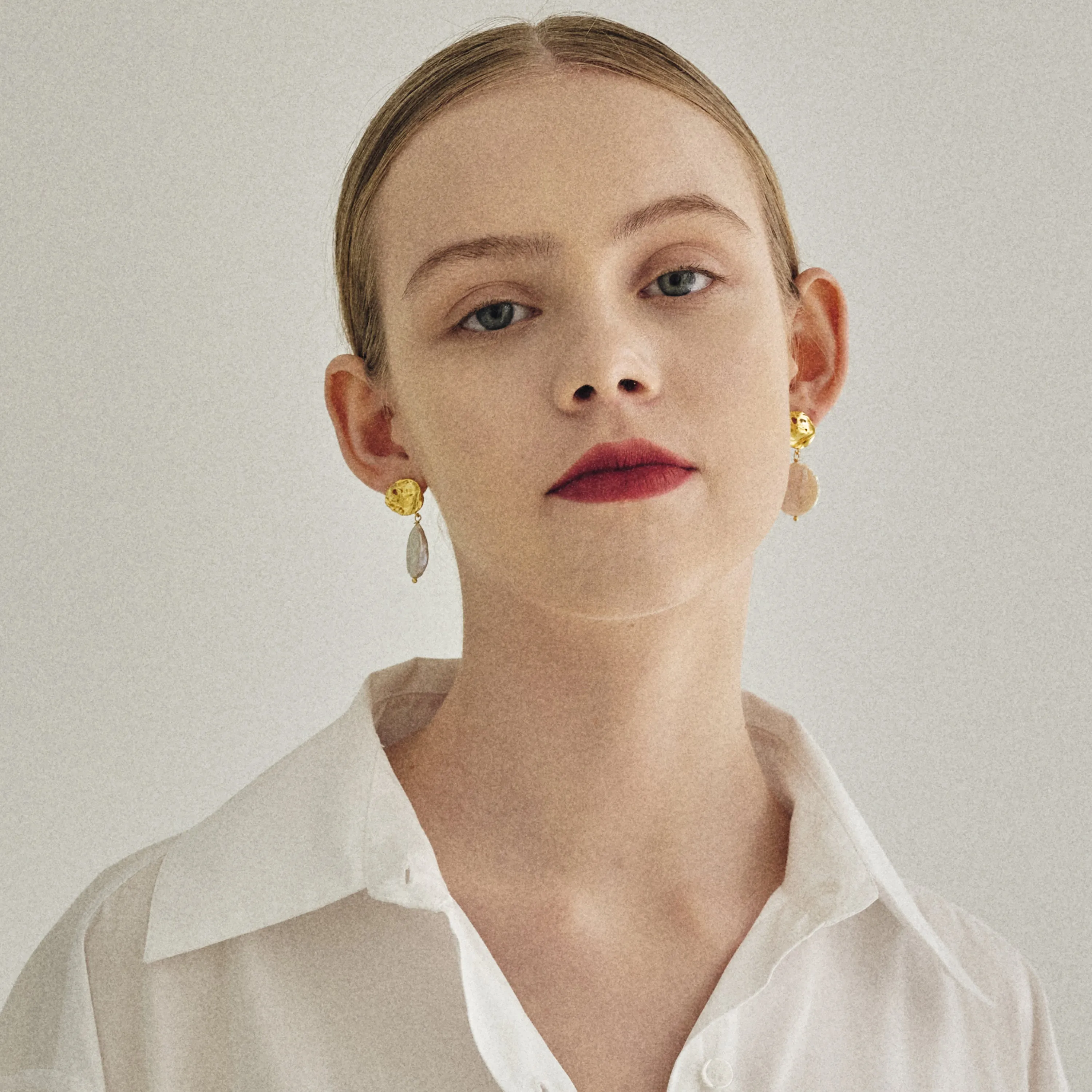 Disk Natural Pearl Drop Earrings