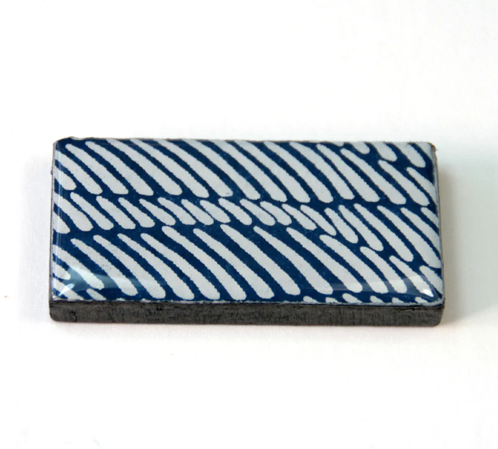 Domino Brooch - Wave