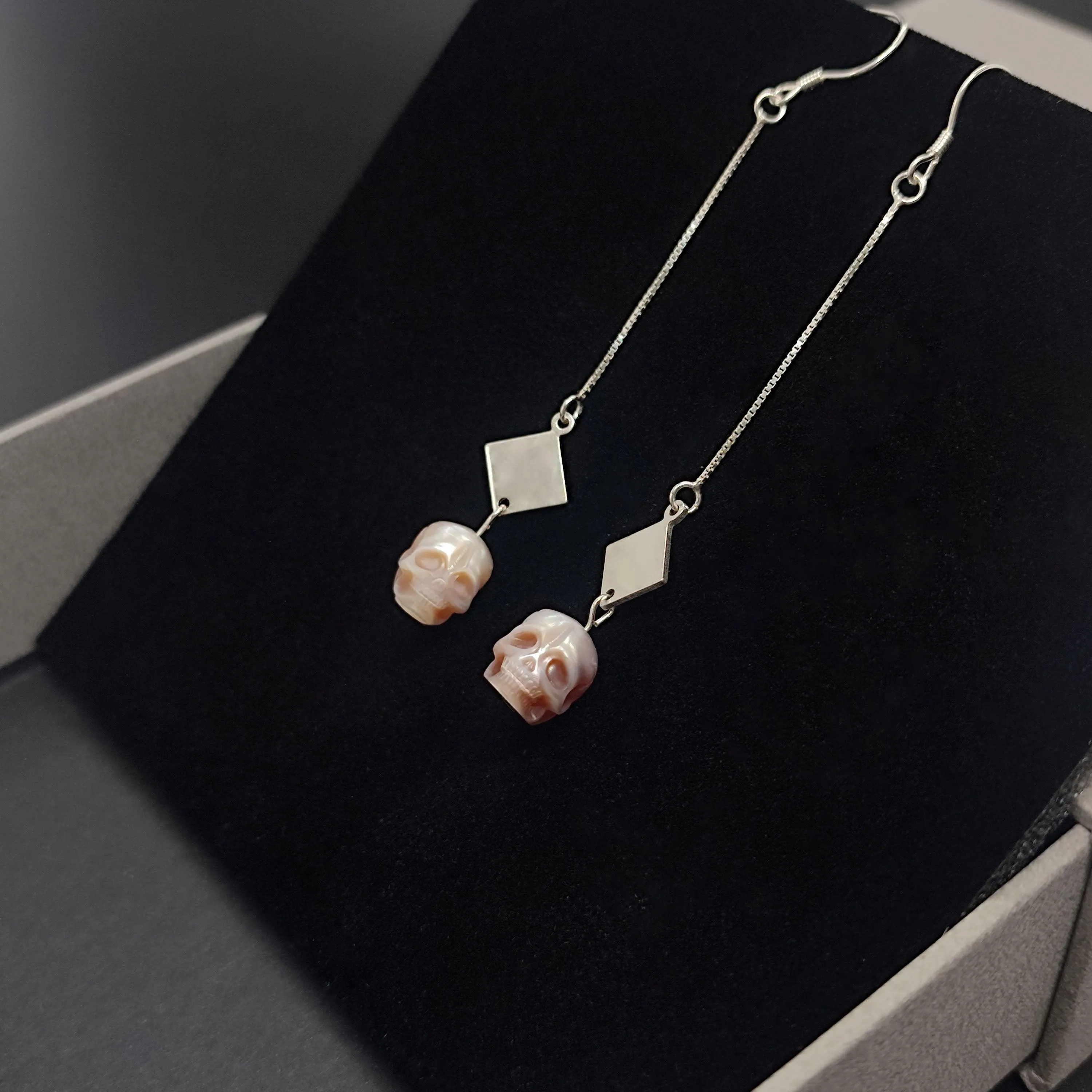 Dream of the Stars and Rivers Pearl Skull Drop Earrings