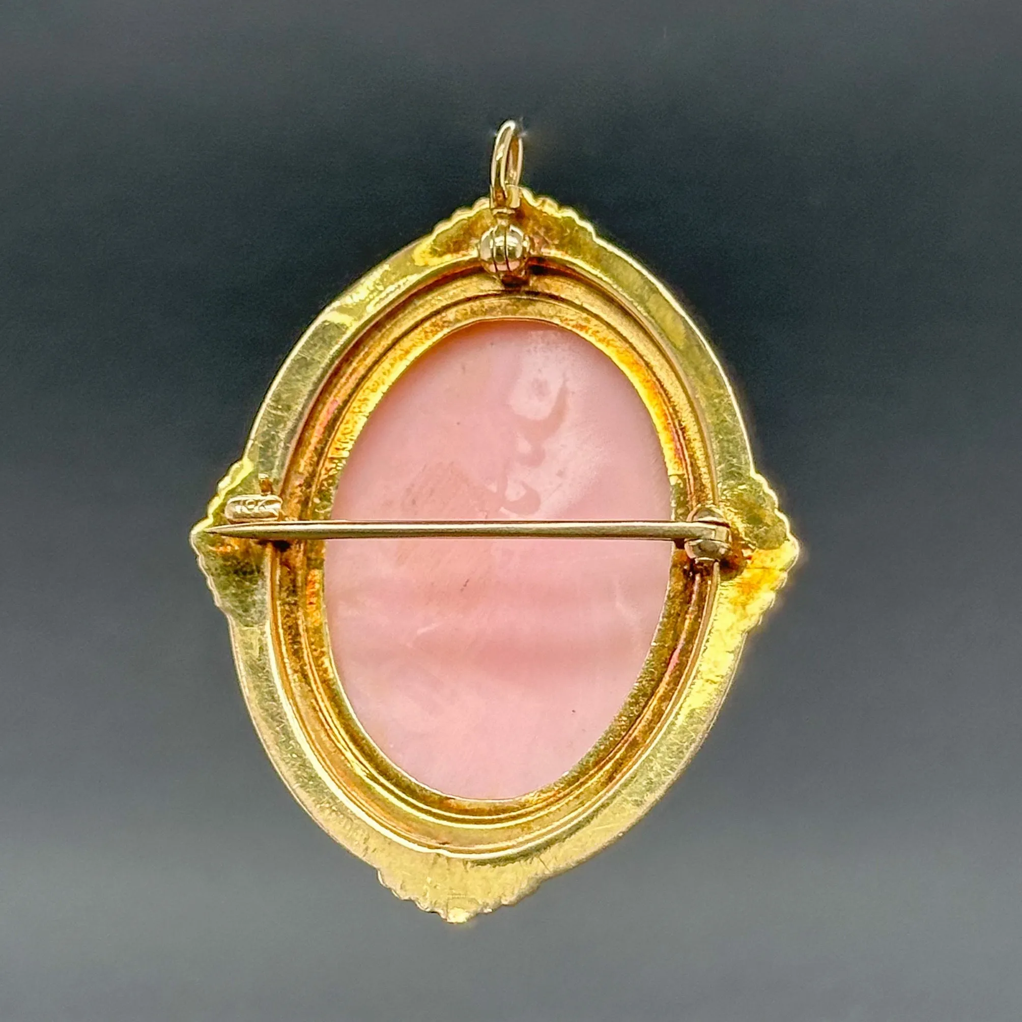 Estate Antique 10K Y Gold Flora Cameo Pin