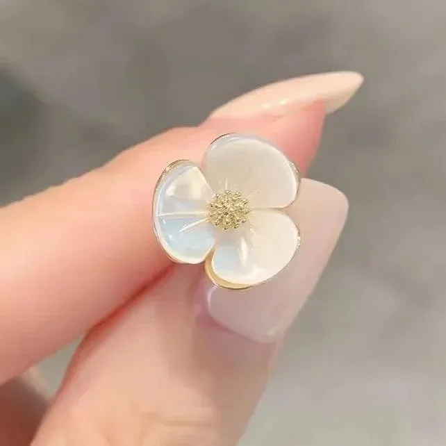 Fashion Bow and Flower Brooch Set