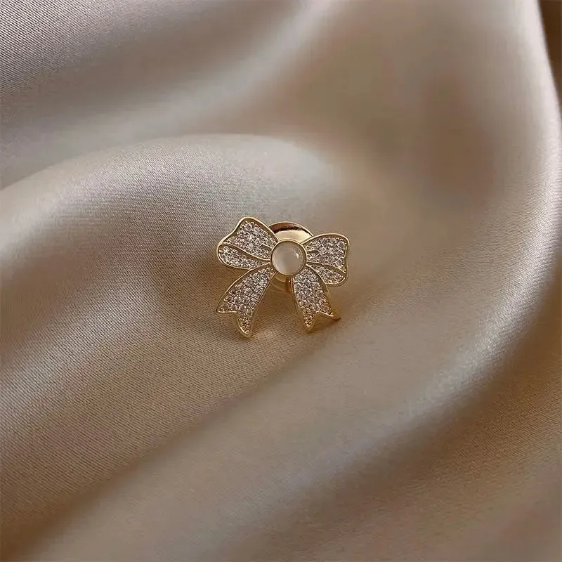 Fashion Bow and Flower Brooch Set
