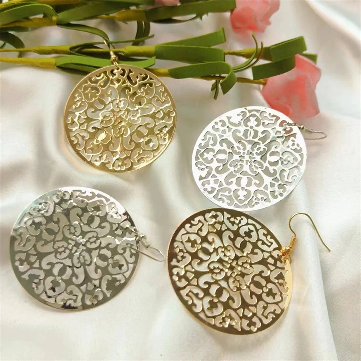 Filigree Disc Earring