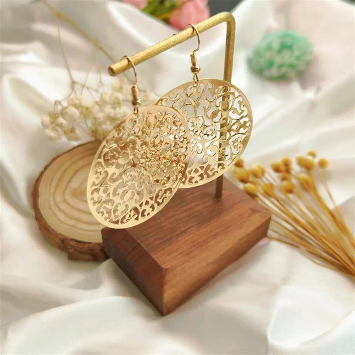 Filigree Disc Earring