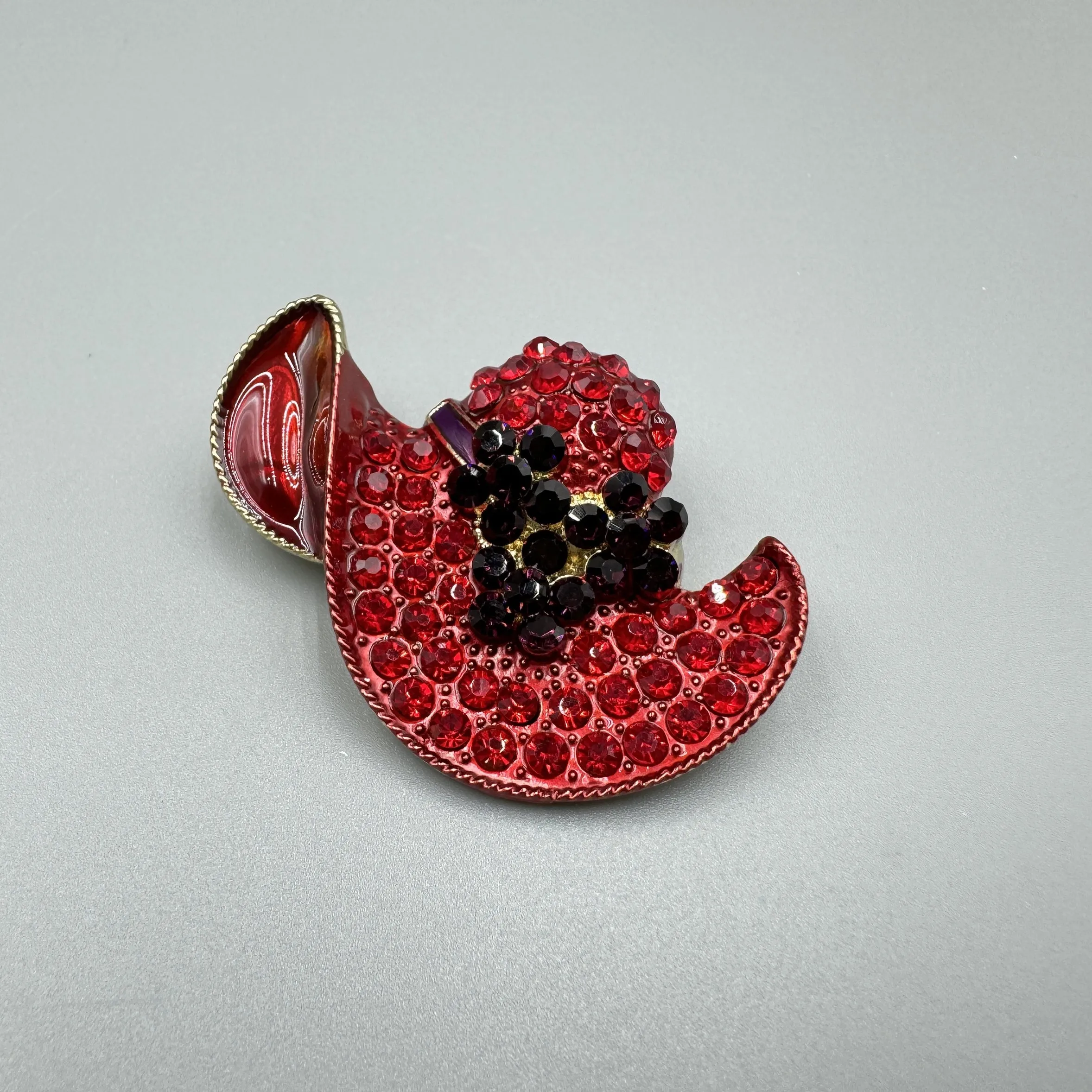 Flower Hat Rhinestone Pin PA5027