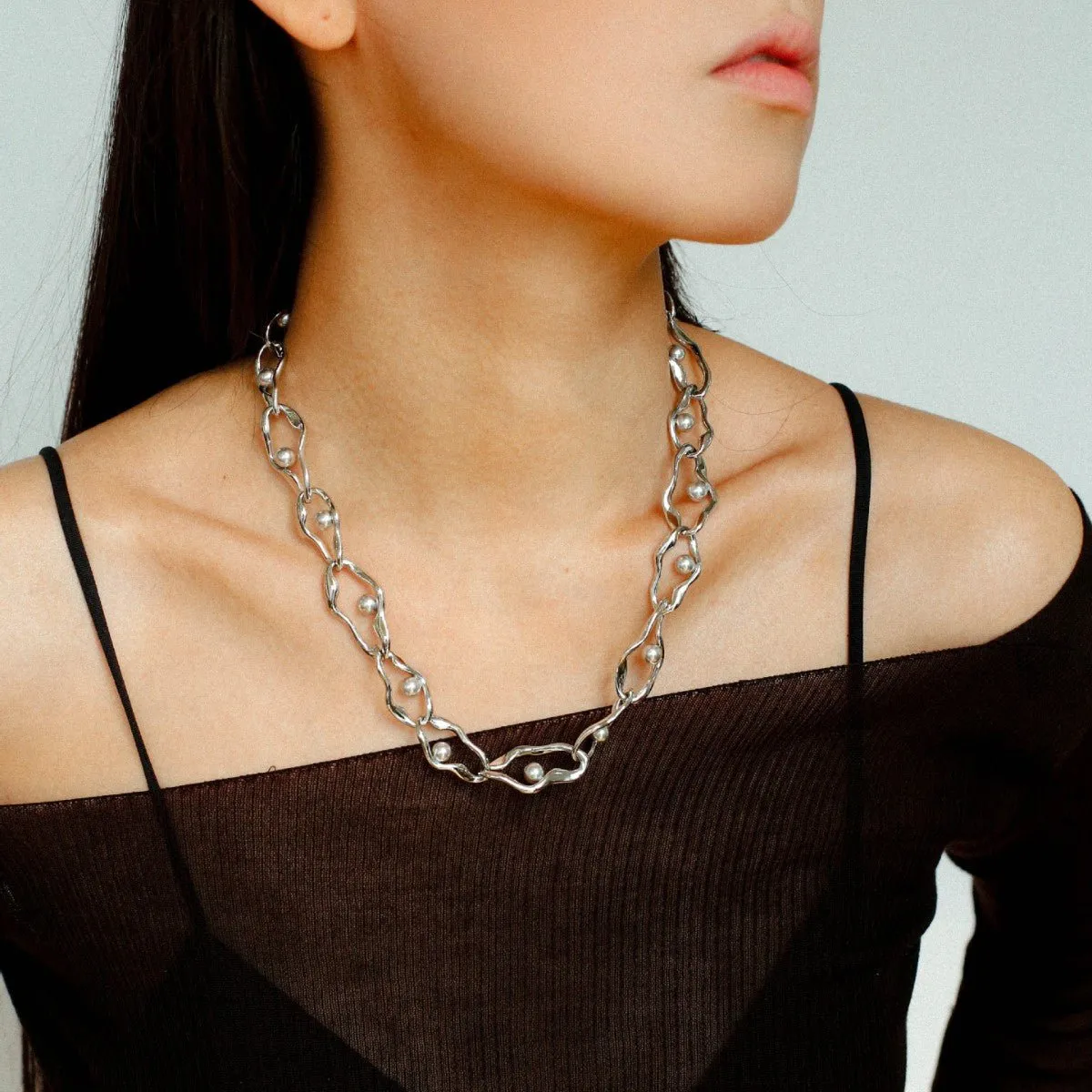 Geometric Twisted Grey Pearl Chain Necklaces