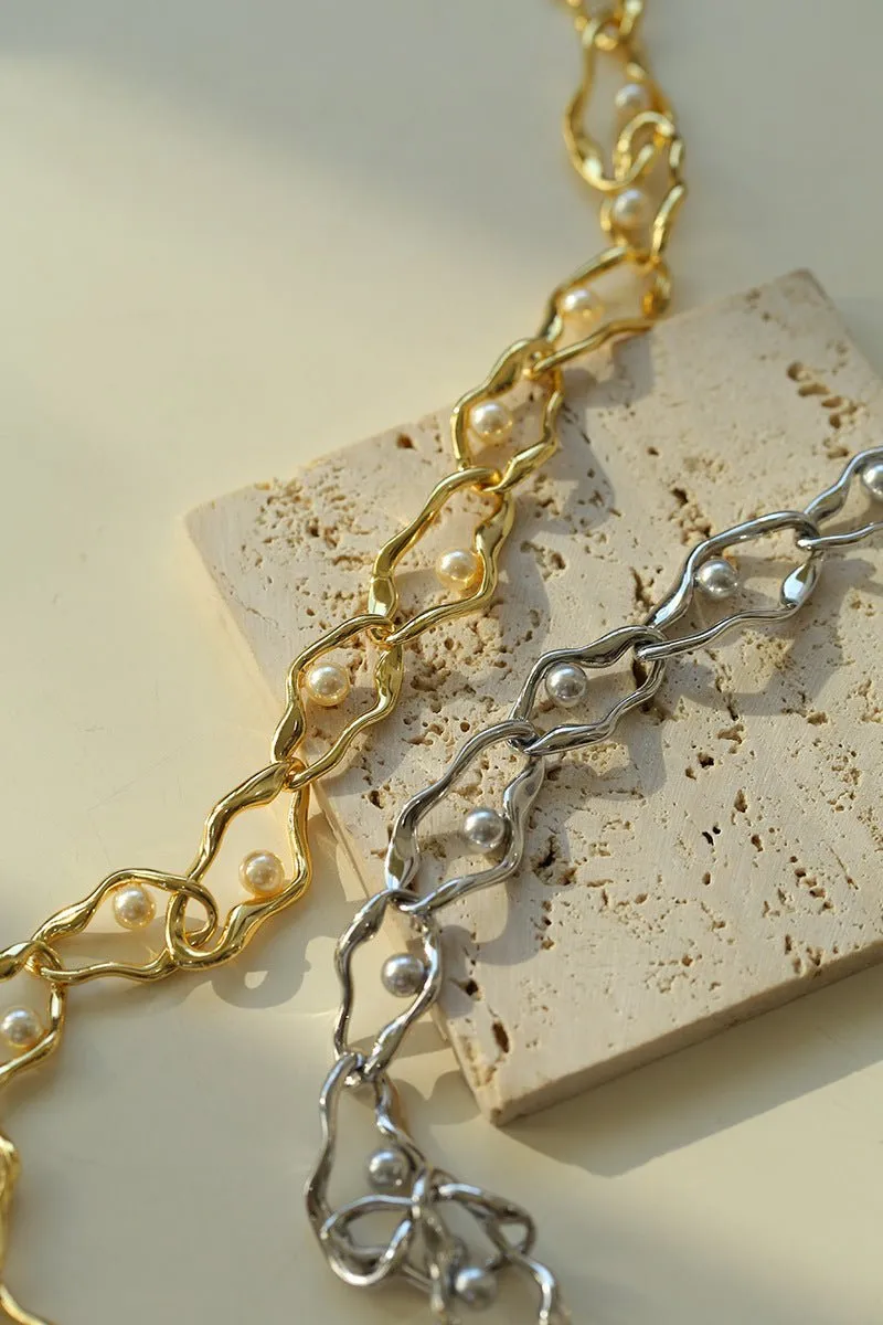 Geometric Twisted Grey Pearl Chain Necklaces