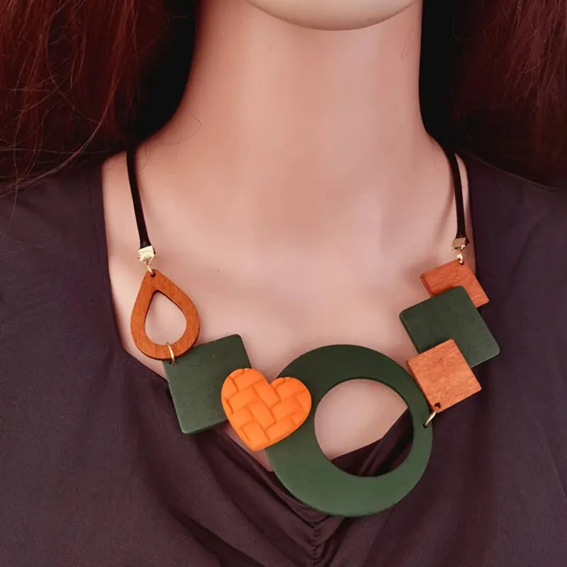 Geometric Wooden Pendant Ethnic Statement Bib Necklace for Women Handmade Maxi Necklaces Vintage Jewelry