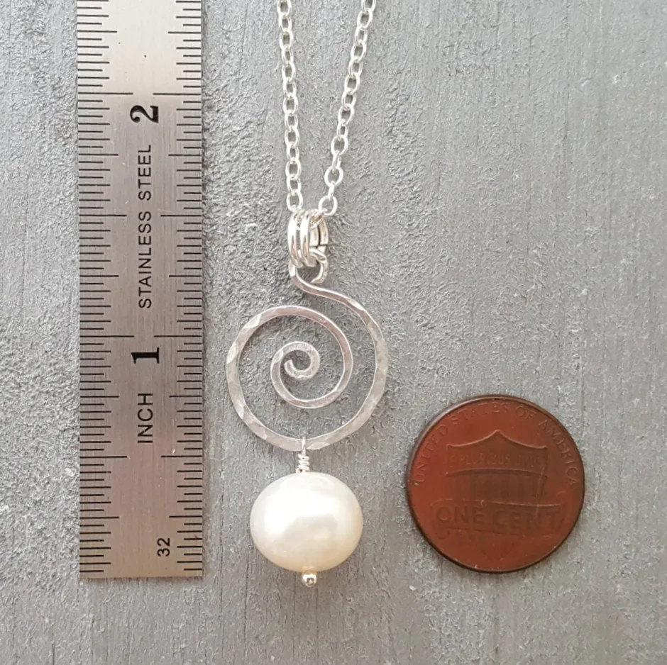 Handmade in Hawaii, Hammered Swirl Wire Natural Pearl necklace, "June Birthstone",   FREE gift wrap