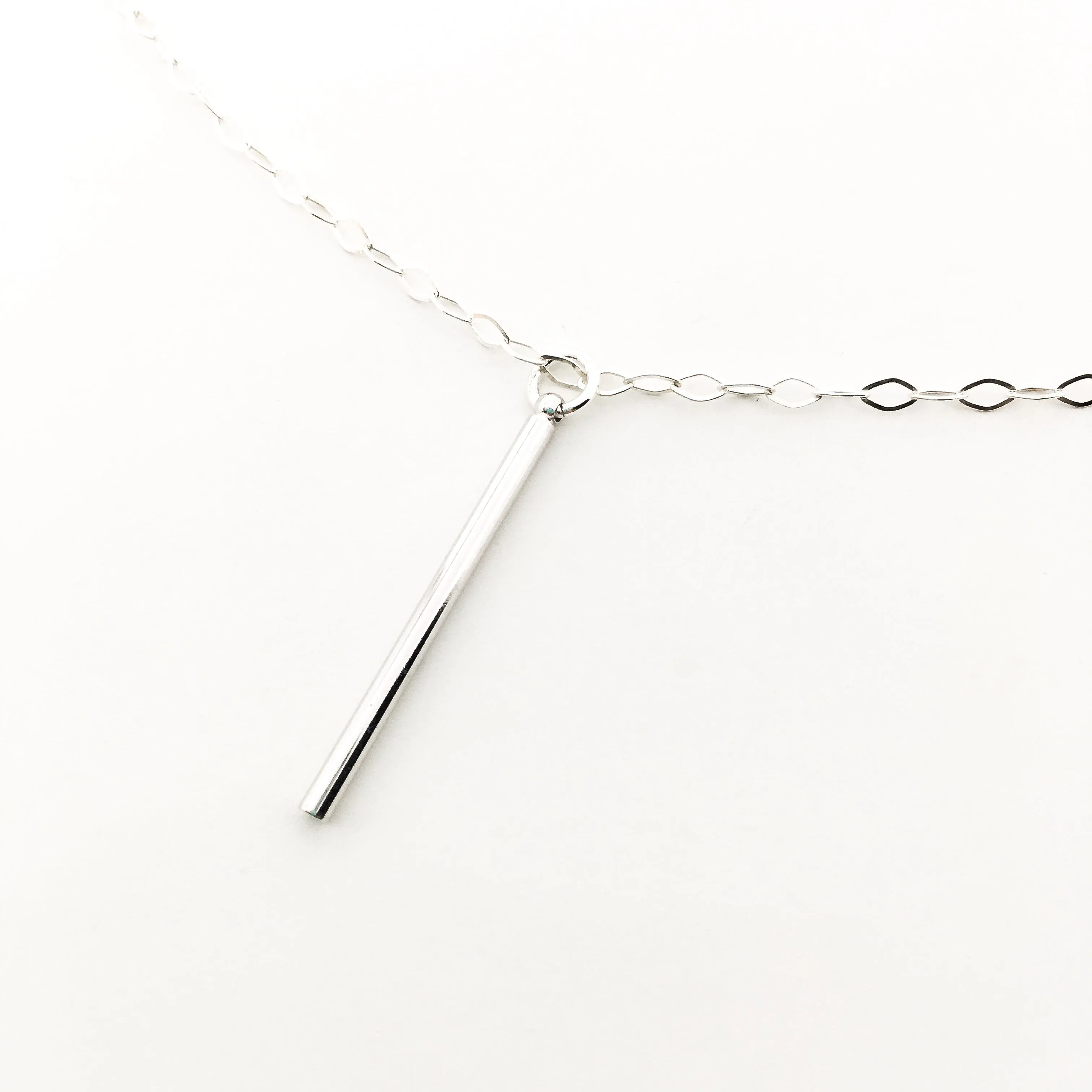 Izzie Long Bar Necklace | Silver