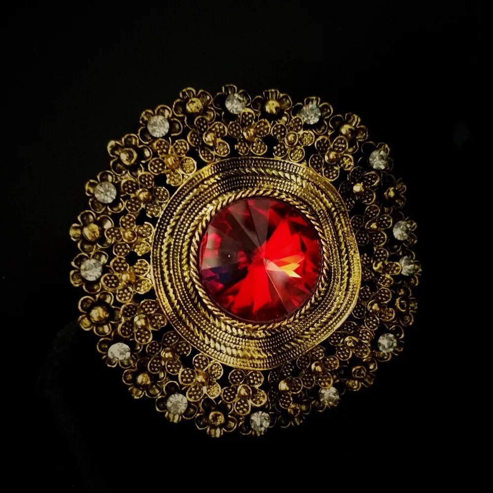 Jewelblings Edwardian Jewelry Domed Red Crystal Stone Round Brooches Gold Tone Filigree Rope Circlet Vintage Floral Broach Pin for Men Suit