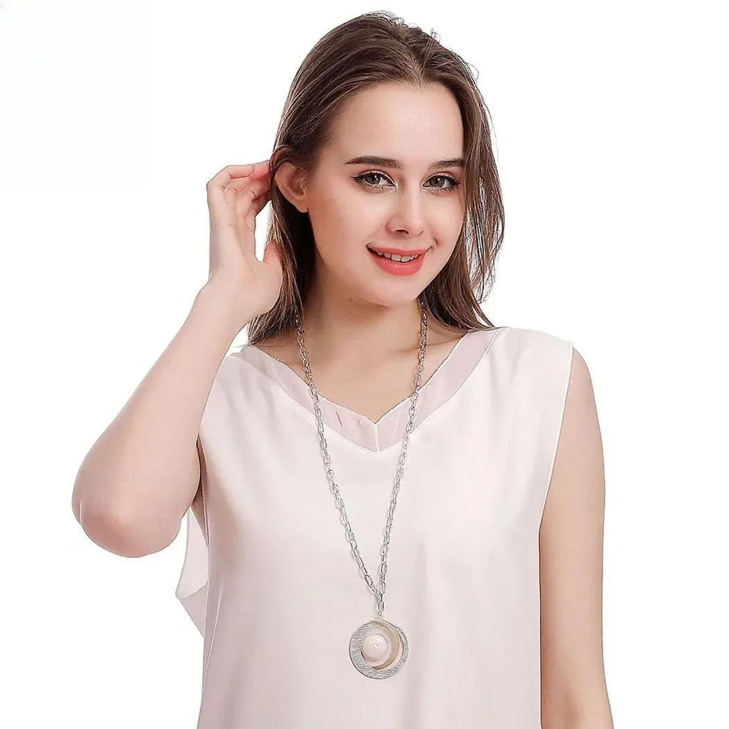 Long Chains Geometric Necklace with Big Bead