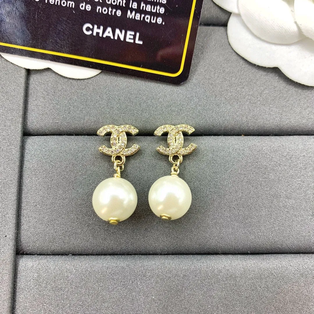 Luxury Pearl Tassel Earrings