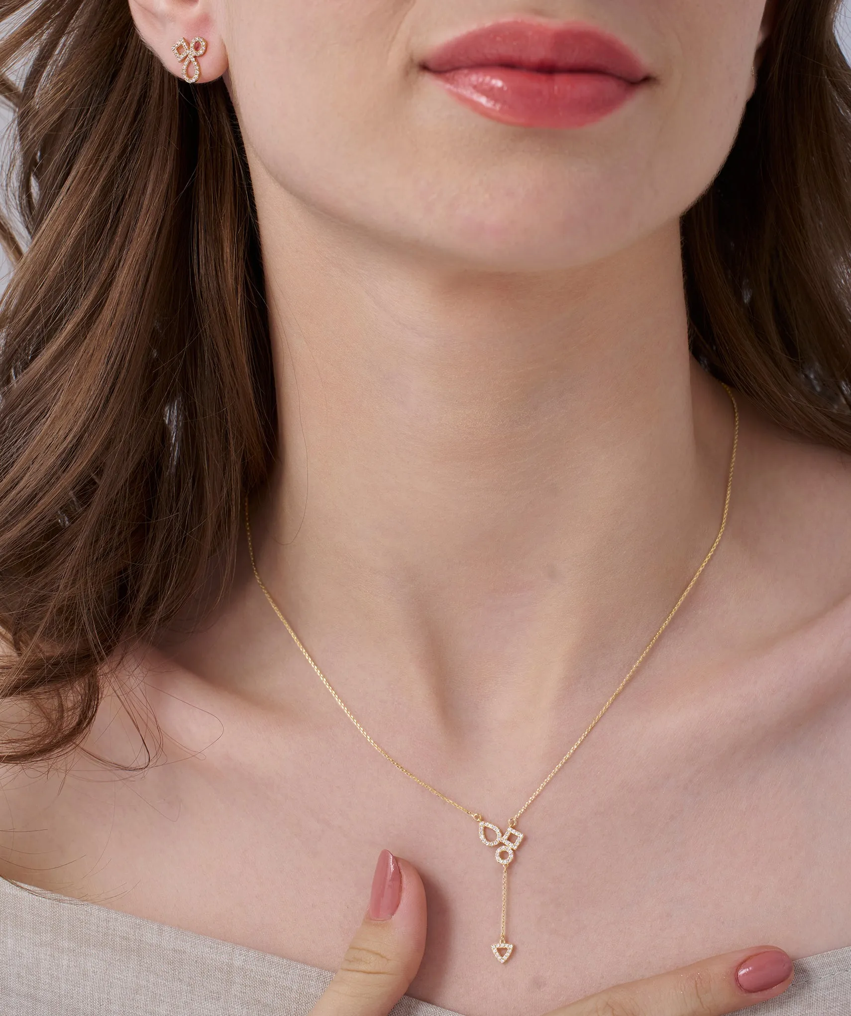 Modern Elegance 14K Gold Pendant
