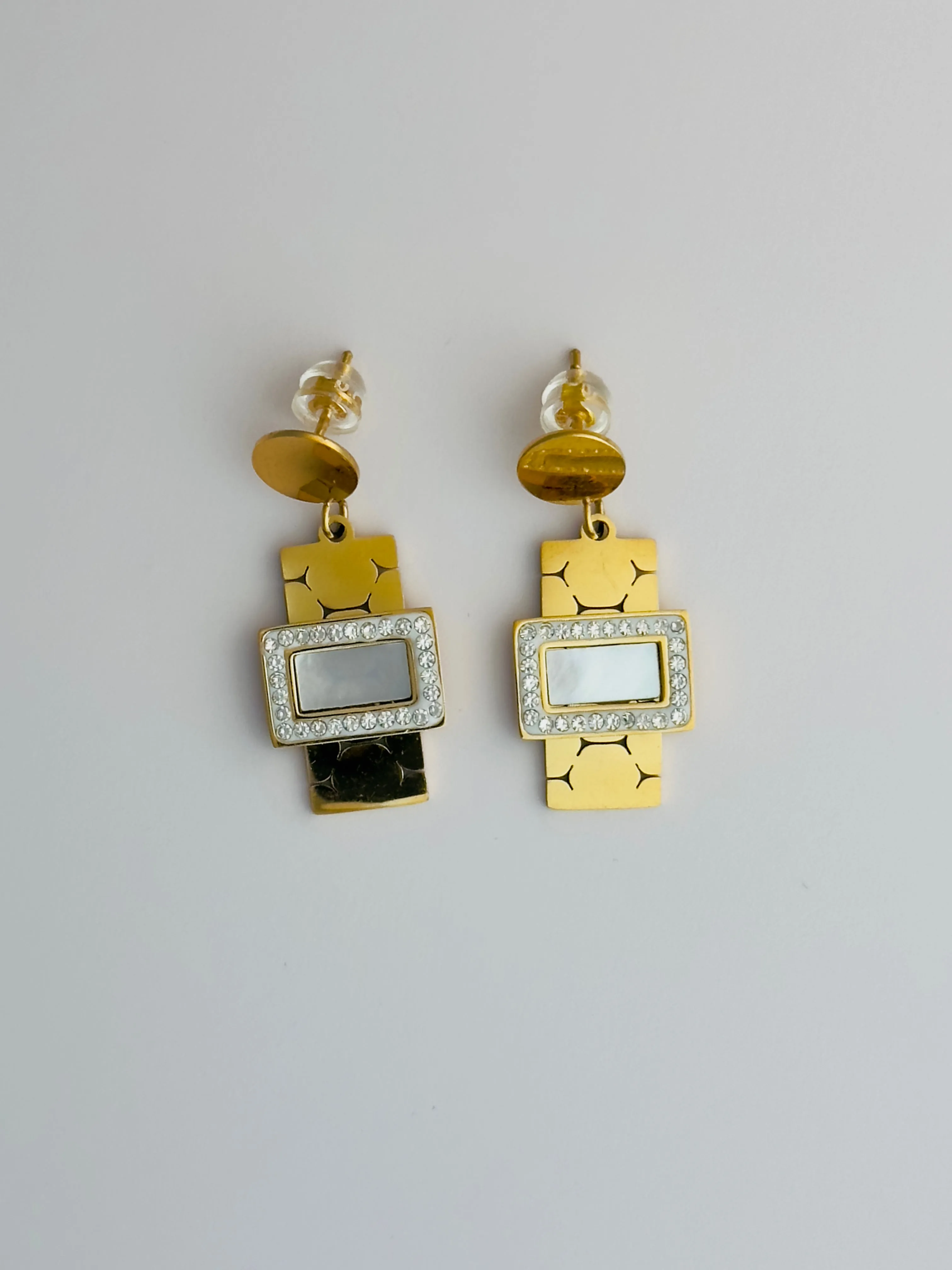 Moodboard Earrings