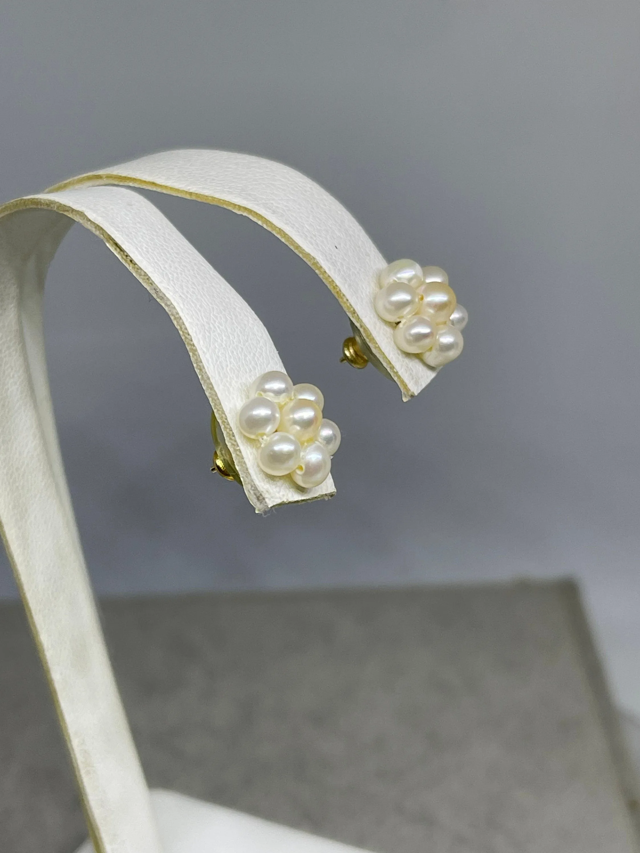 Natural Freshwater Pearl Cluster 14k Yellow Gold Earrings