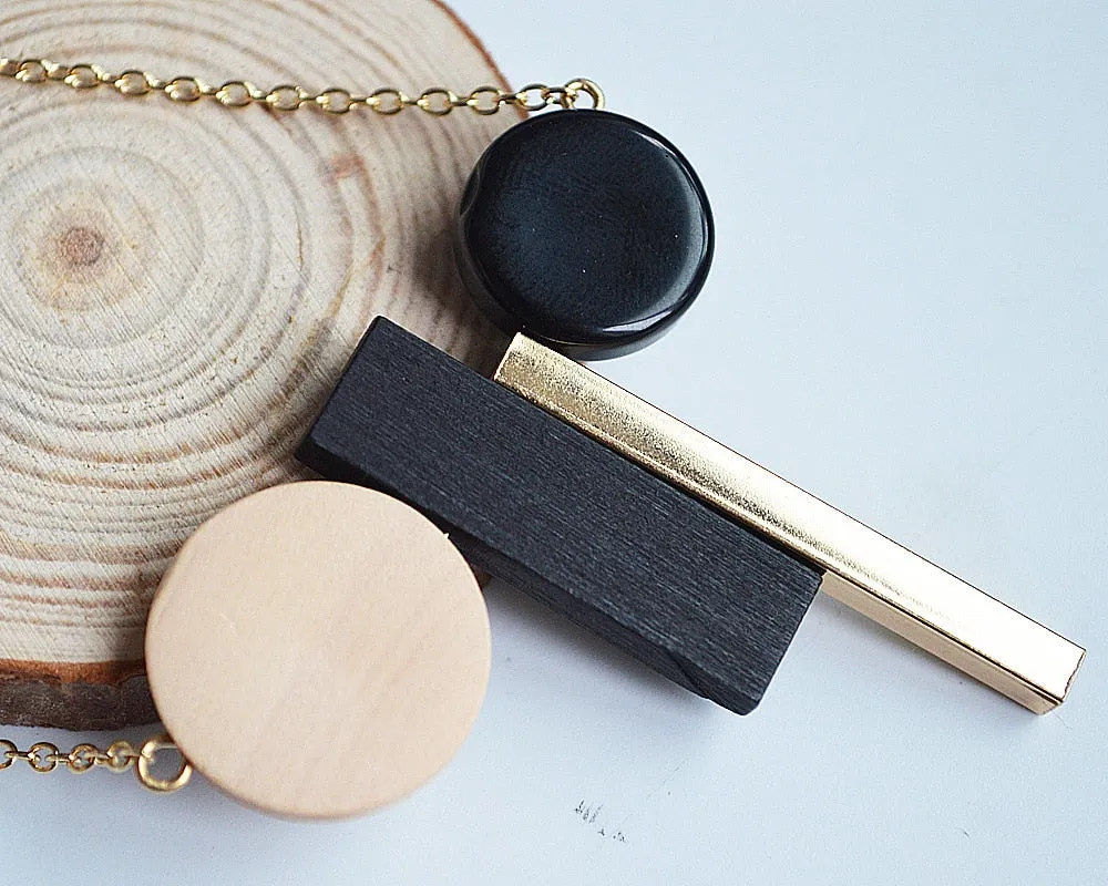 New Geometric Wooden Resin Long Chain