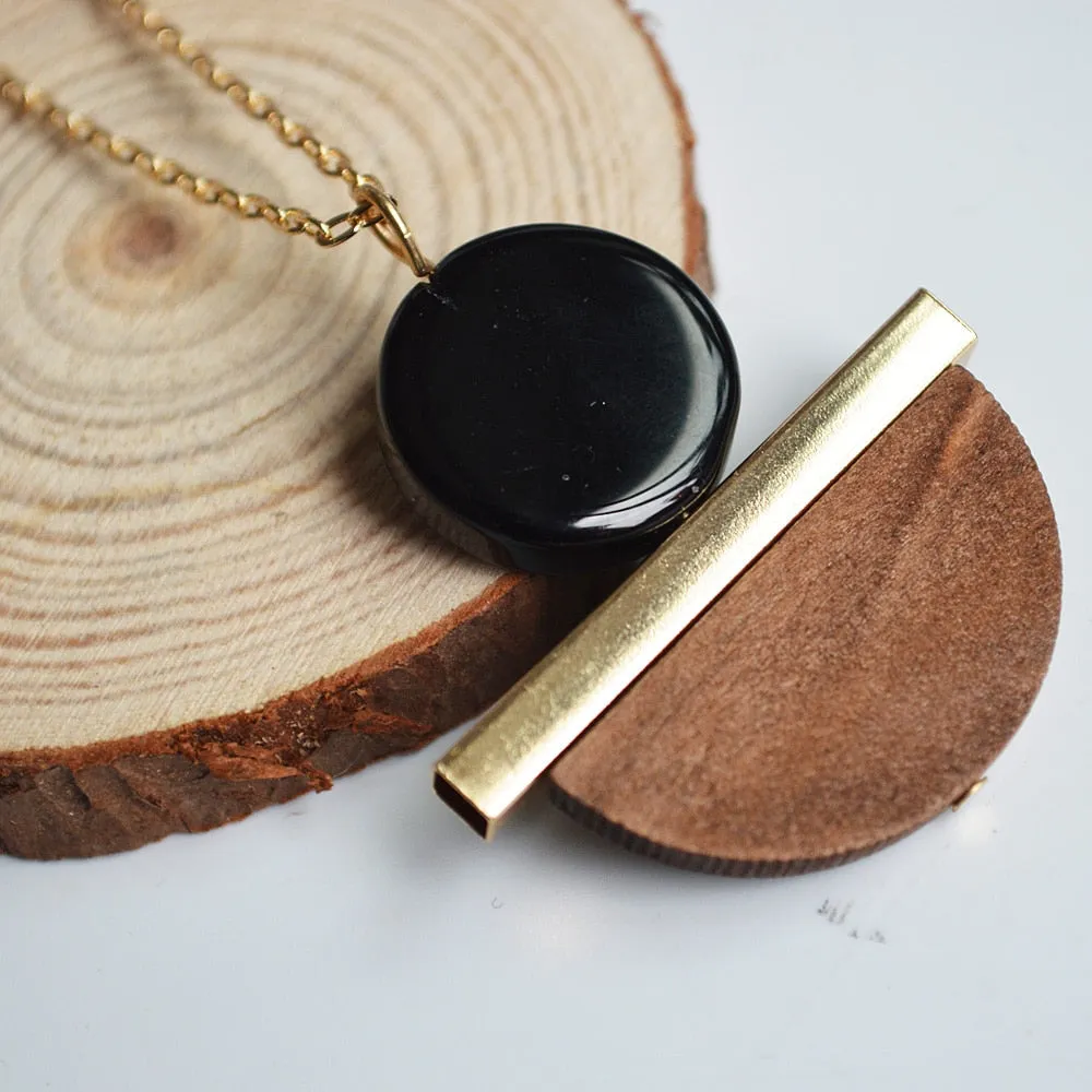 New Geometric Wooden Resin Long Chain