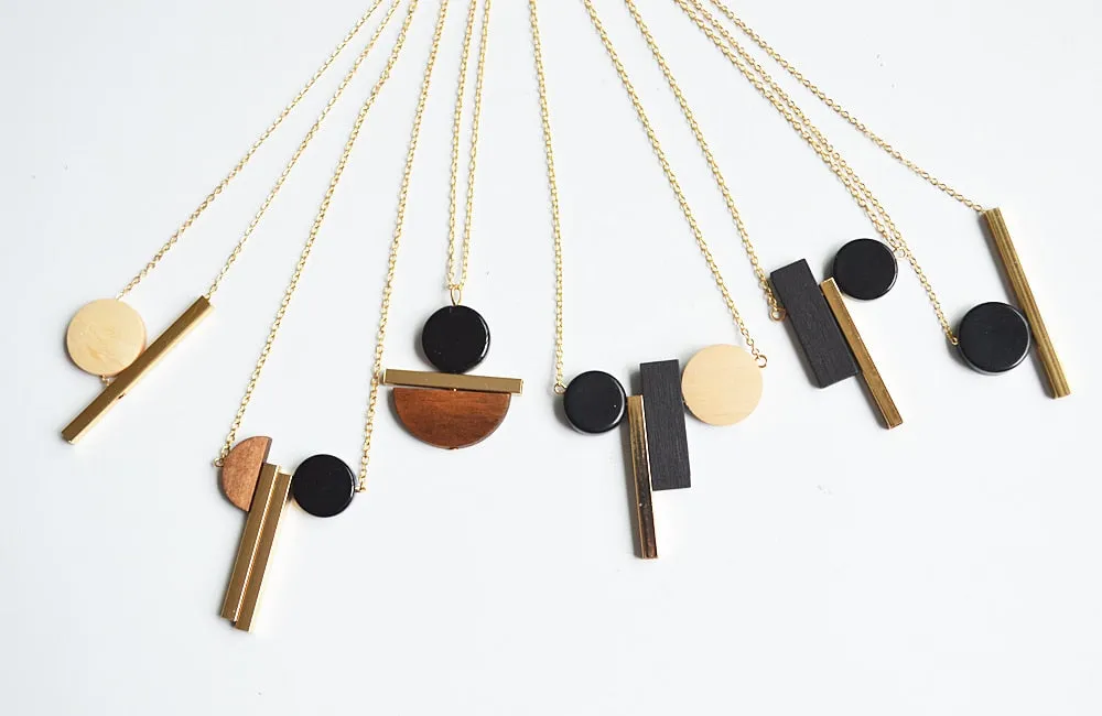 New Geometric Wooden Resin Long Chain