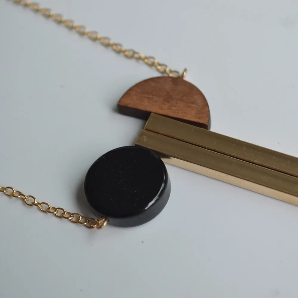 New Geometric Wooden Resin Long Chain