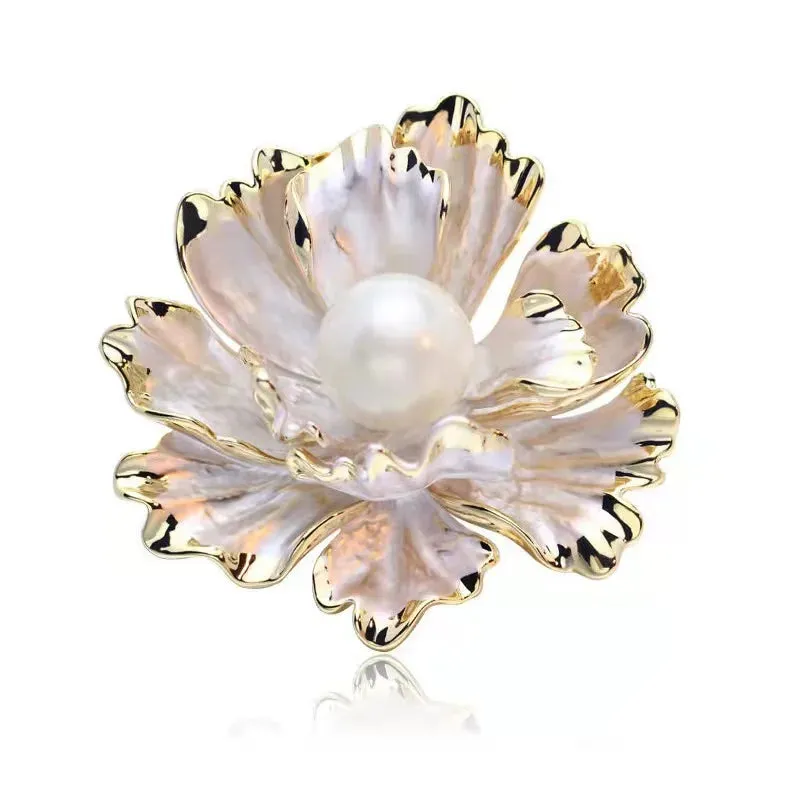 New Vintage  Flower Brooches
