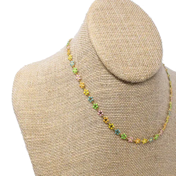Pastel Daisy Chain