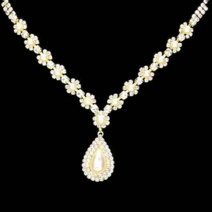 Pearl Centered Flower Rhinestone Gold Necklace Set