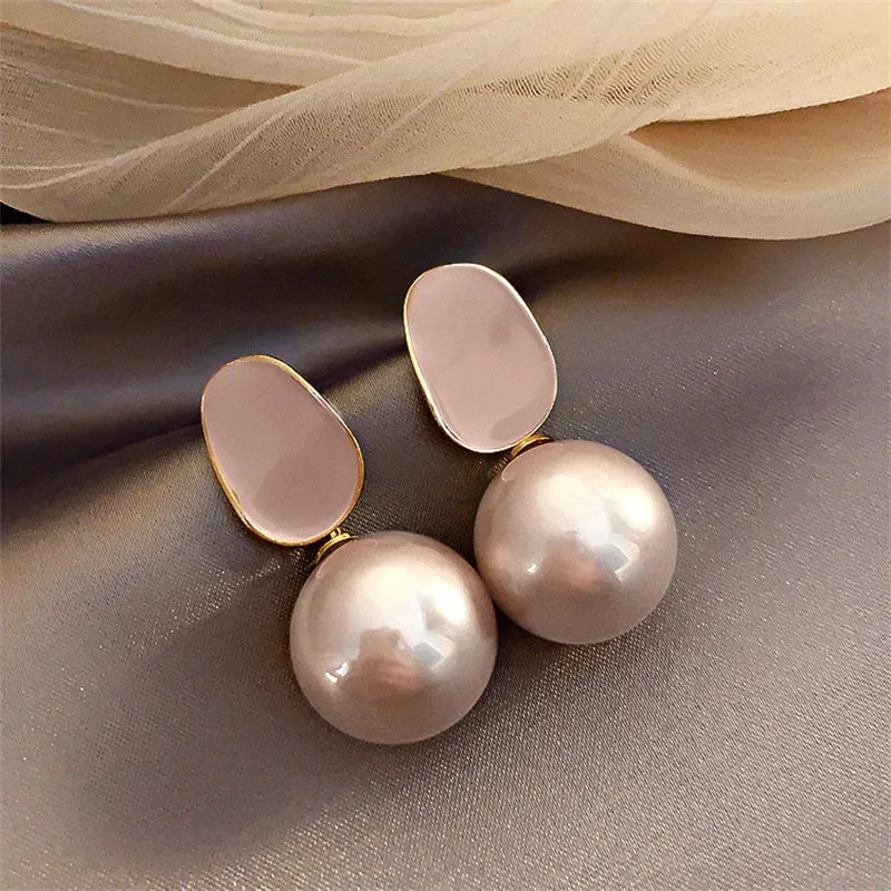 Pink White Pearl Dangle Earrings for Women Black Geometric Acrylic Round Ball Pendants Drop Earrings Elegant Ear Jewelry