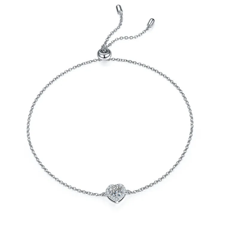 Round Moissanite Diamond Heart Bracelet