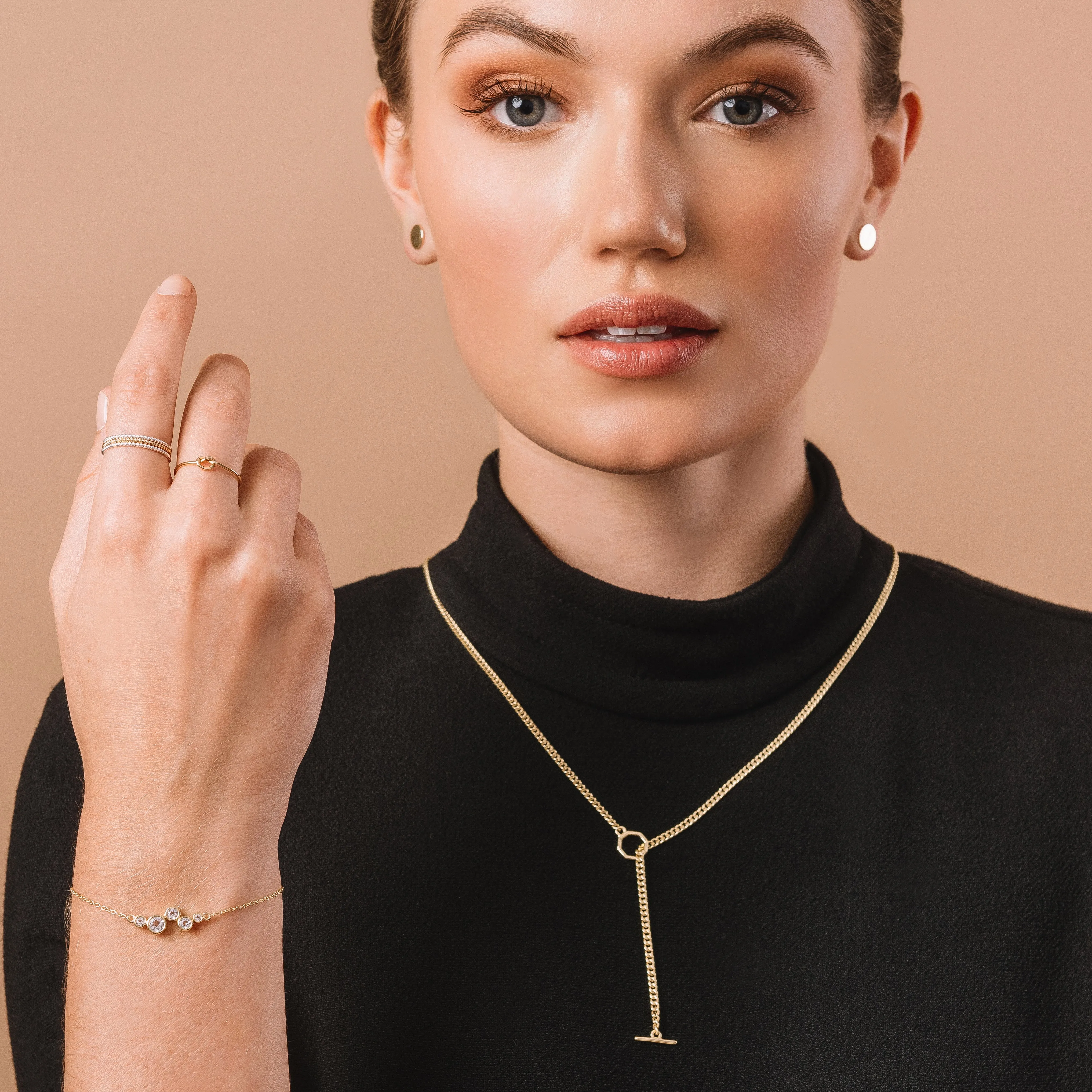 Seattle Long Curb Chain Toggle Necklace
